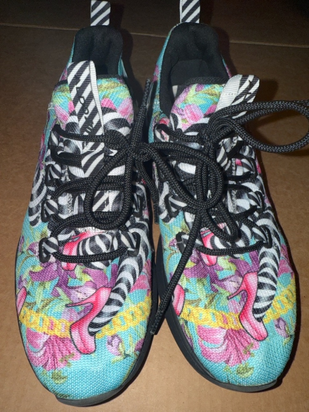 Aldo Women's MX 3B-59 INSA Fashion Sneakers Trainers Floral Street Art Size 8